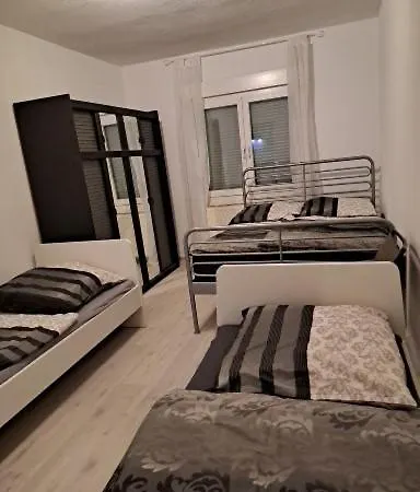 Roter Backstein 7 Apartment Mainz